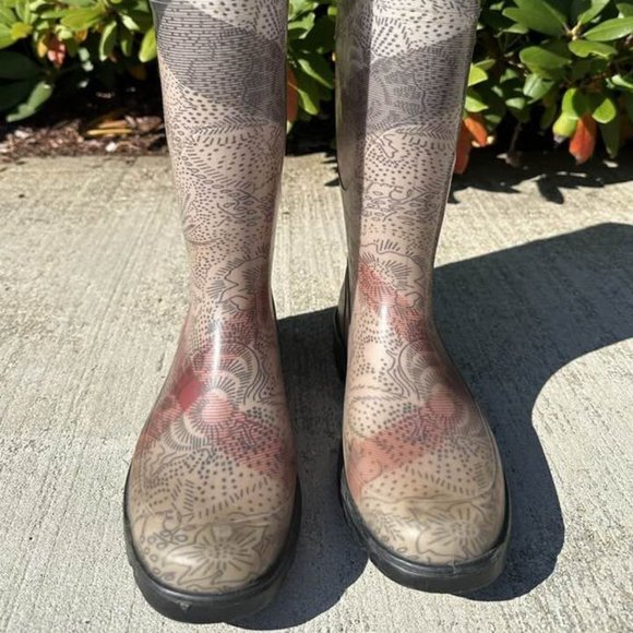 Burberry Paisley Flower Nova Check Rain Boot - Size 37 - Picture 3 of 9